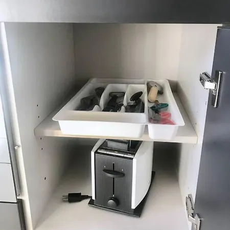 Comfortable, Sunny, Quiet, Good Location! Appartement Lausanne