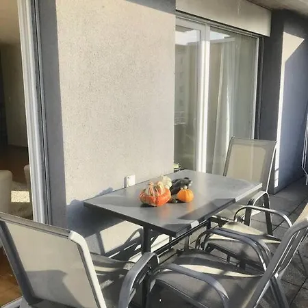 Comfortable, Sunny, Quiet, Good Location! דירה