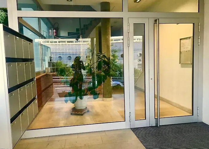 Comfortable, Sunny, Quiet, Good Location! * Lozanna