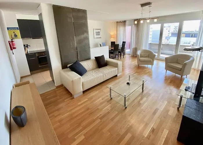 Apartament Comfortable, Sunny, Quiet, Good Location!