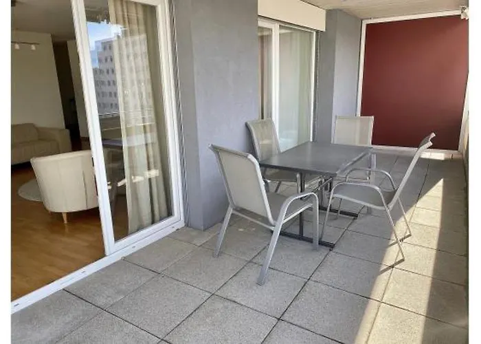 Comfortable, Sunny, Quiet, Good Location! Apartament Lozanna