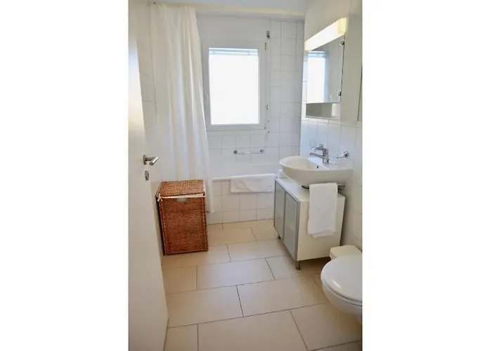 Apartament Comfortable, Sunny, Quiet, Good Location! Lozanna